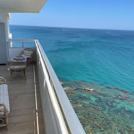 Maravilloso Apartamento En Primera Linea De Playa. Torreguadiaro Exterior photo