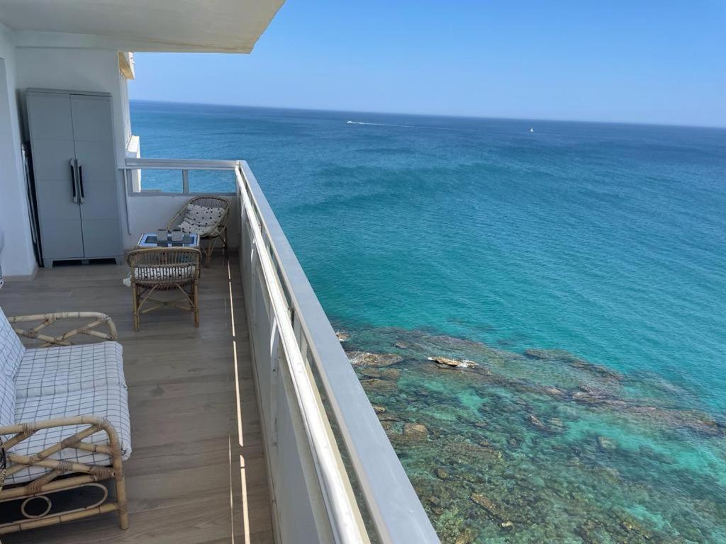 Maravilloso Apartamento En Primera Linea De Playa. Torreguadiaro Exterior photo